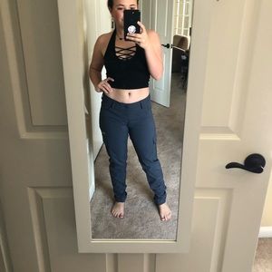 Under Armour Grey Snow pants